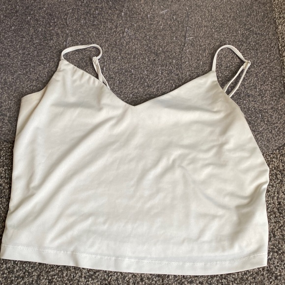 Size large dynamite crop top - Picture 1 of 2